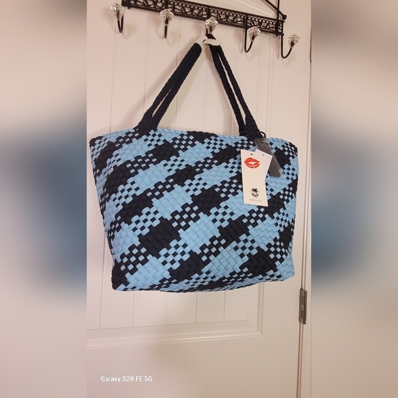 Wildfox Woven Blue and Black Beach Tote Bag - Picture 1 of 6